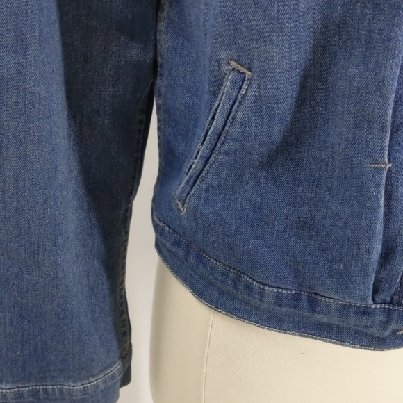 Levi's classic blue denim jacket-sz XL - Picture 3 of 7